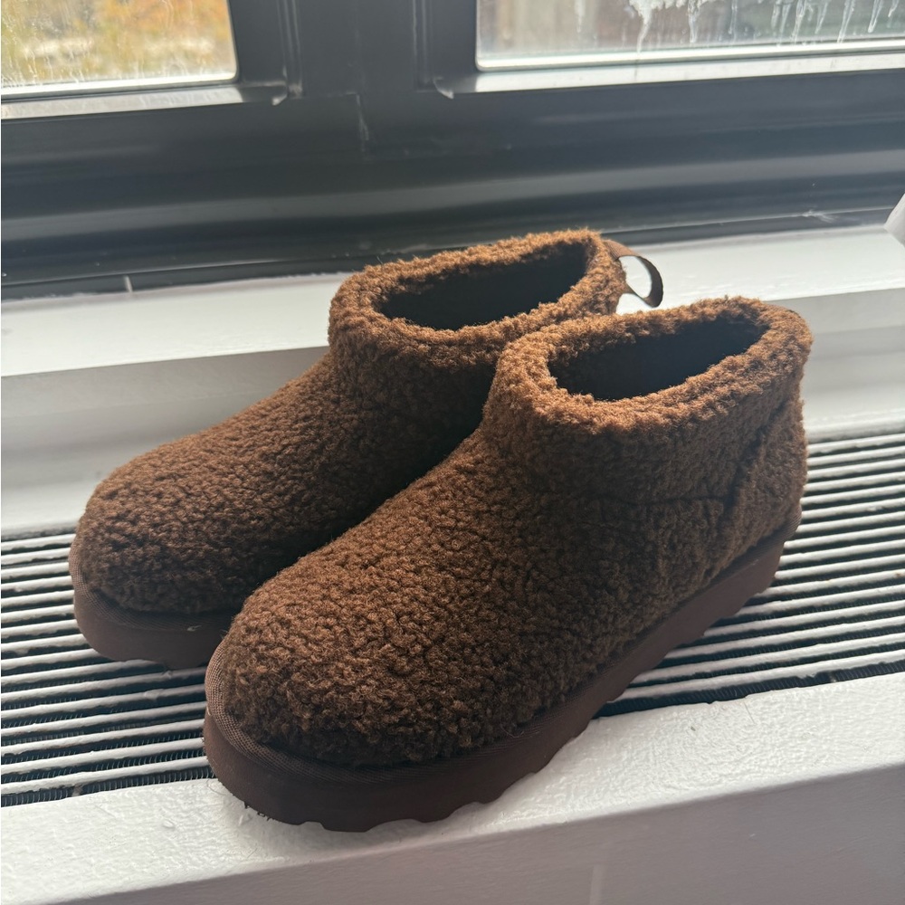 Bearpaw Snuggle Daphne Bootie size 7 - Picture 6 of 8
